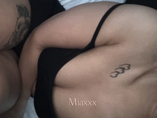 Miaxxx