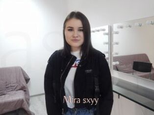 Mira_sxyy