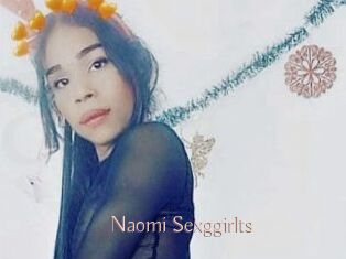 Naomi_Sexggirlts