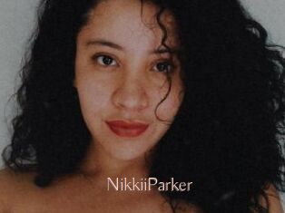 NikkiiParker