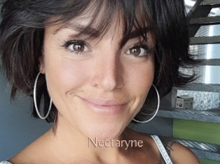 Nectaryne