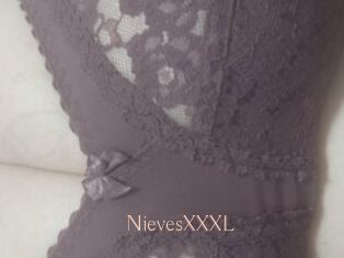 NievesXXXL