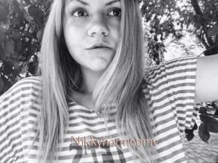 Nikkyhotmoomy