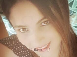 Nikolle_28