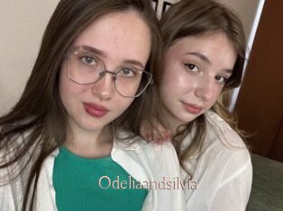 Odeliaandsilvia