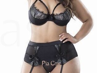 Pia_Cox