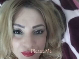 PleasseMe