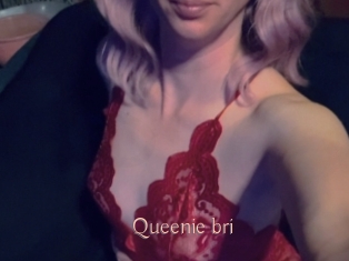 Queenie_bri
