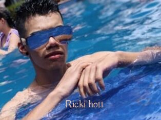 Ricki_hott