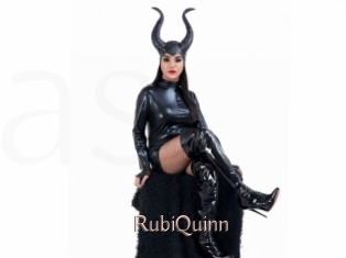 RubiQuinn Anal Sexe