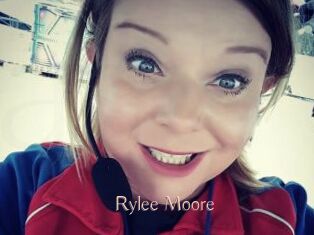Rylee_Moore