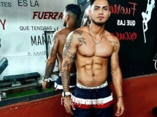 Ricky_cross