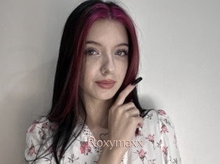 Roxymaxx