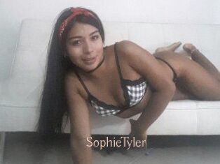 Sophie_Tyler