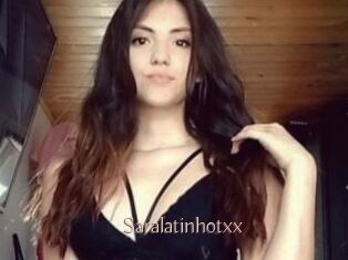 Saralatinhotxx