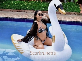 Scarbrunette