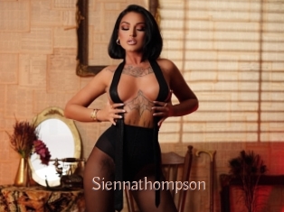 Siennathompson