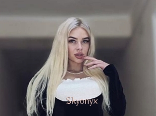 Skyonyx