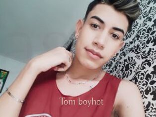 Tom_boyhot