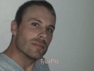Tyler_Pitt