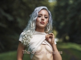 The_dragon_priestess