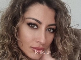 Tonkyluv