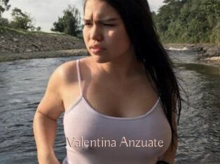 Valentina_Anzuate