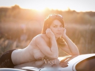Vicci Anal Sexe