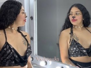 Violeteuks